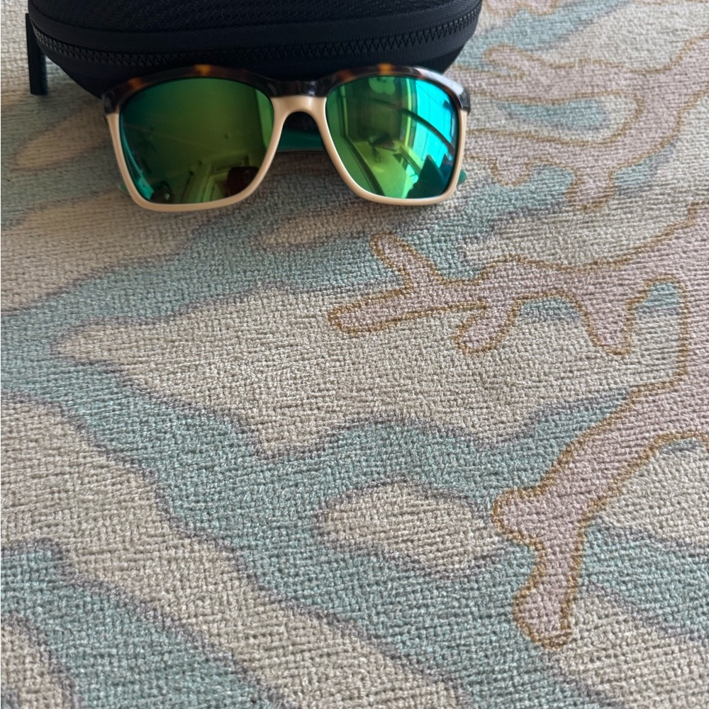 Women’s costa sunglasses